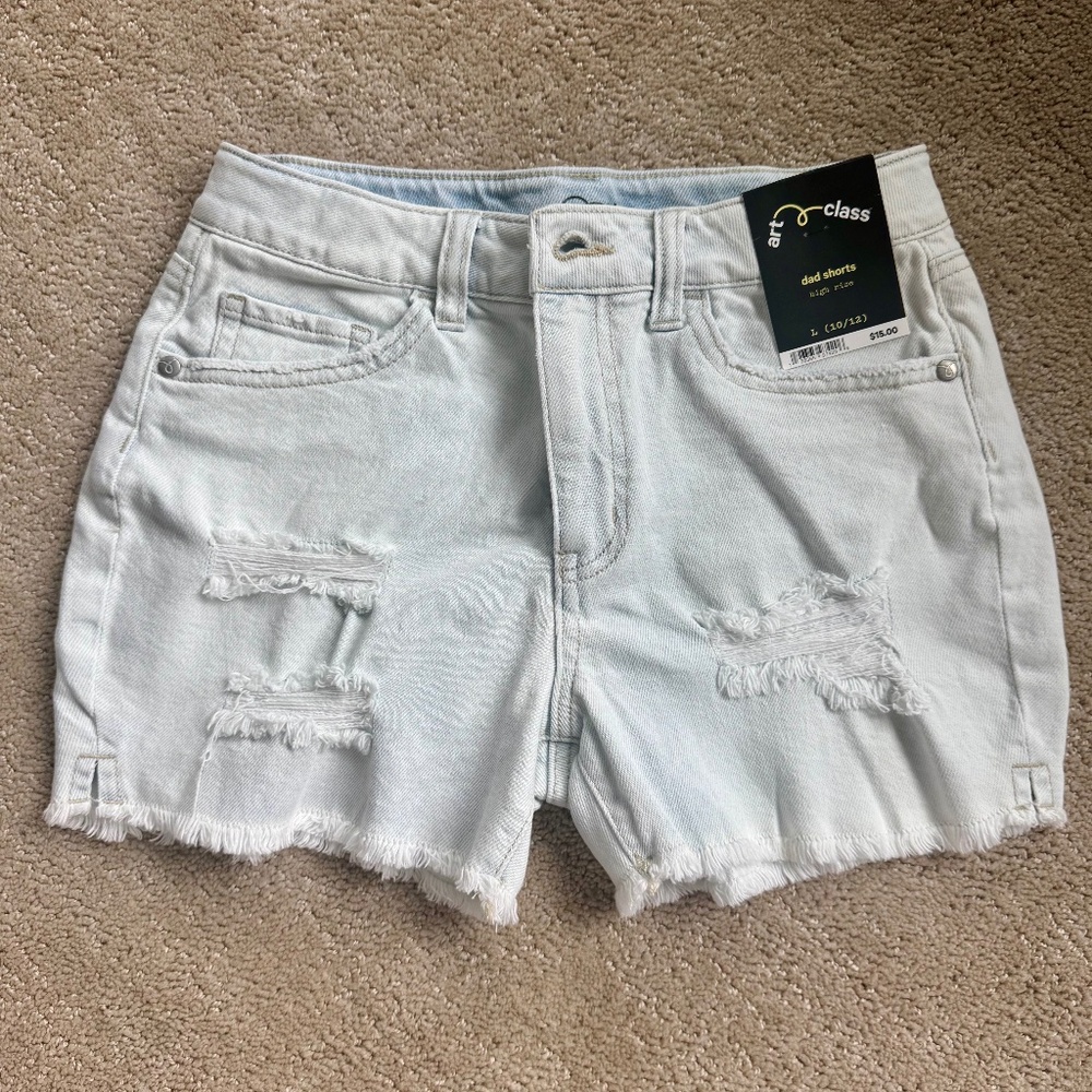 NWT Art Class Light Wash Denim Shorts - size 10/12